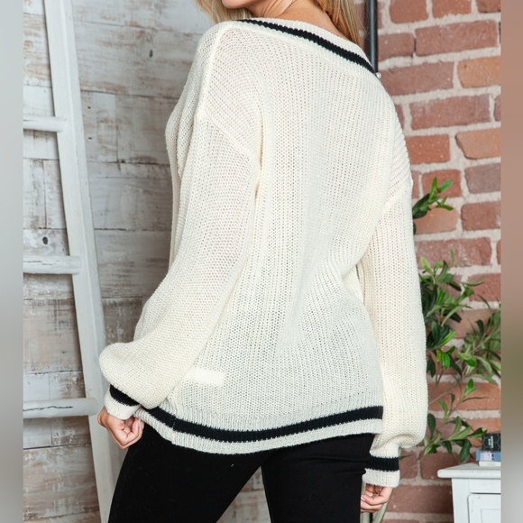 Bordered Beauty Contrast Sweater - Tan - Picture 7 of 10